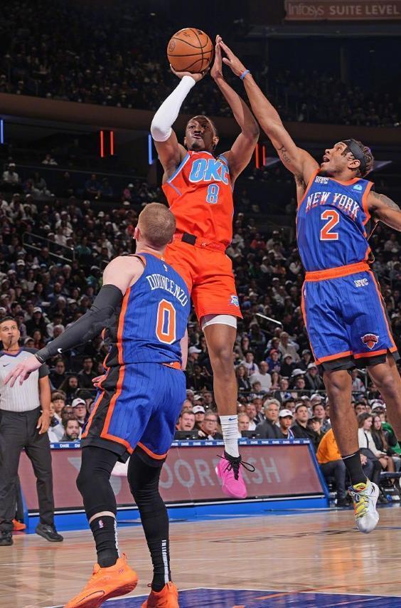 CBA杯：原帅末节11分山西拒广东逆转取连胜 诺威尔29+6徐杰25+11（CBA杯：原帅末节砍11分助山西连胜力克广东 诺威尔29+6、徐杰25+11）