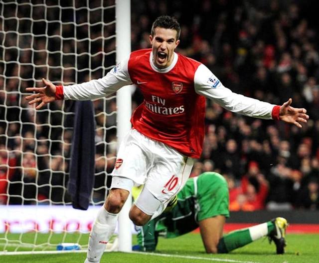 掘金主帅：无论谁防德罗赞我都有所顾虑，他像艺术家一样得分（掘金主帅直言：德罗赞得分如艺术般精妙，派谁去防都让人头疼）