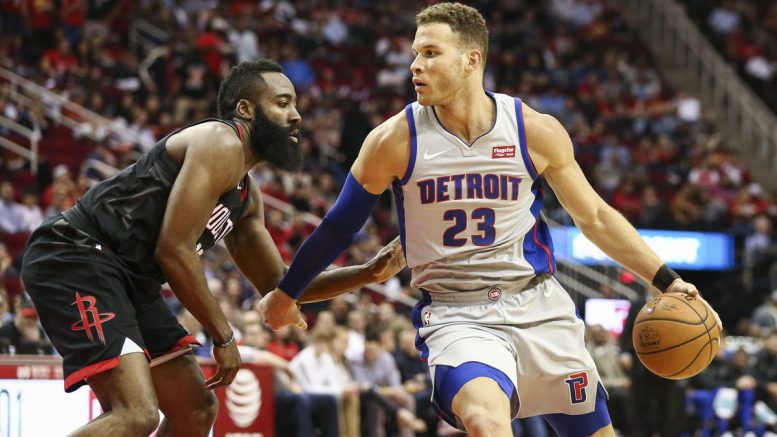 球迷比赛期间骂尤文踢得太烂，斯帕莱蒂回击：你们想怎样？（球迷比赛中怒斥尤文表现糟糕，斯帕莱蒂反问：你们还想怎样？）