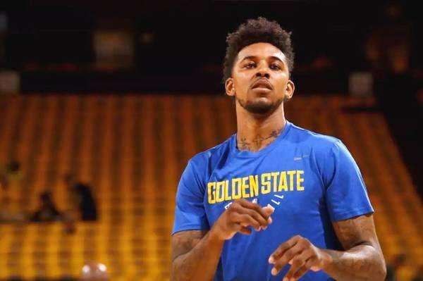 罗埃夫斯：我不是那种天才型球员；希望明年能随荷兰去世界杯（罗埃夫斯：我并非天赋型球员，盼明年随荷兰征战世界杯）