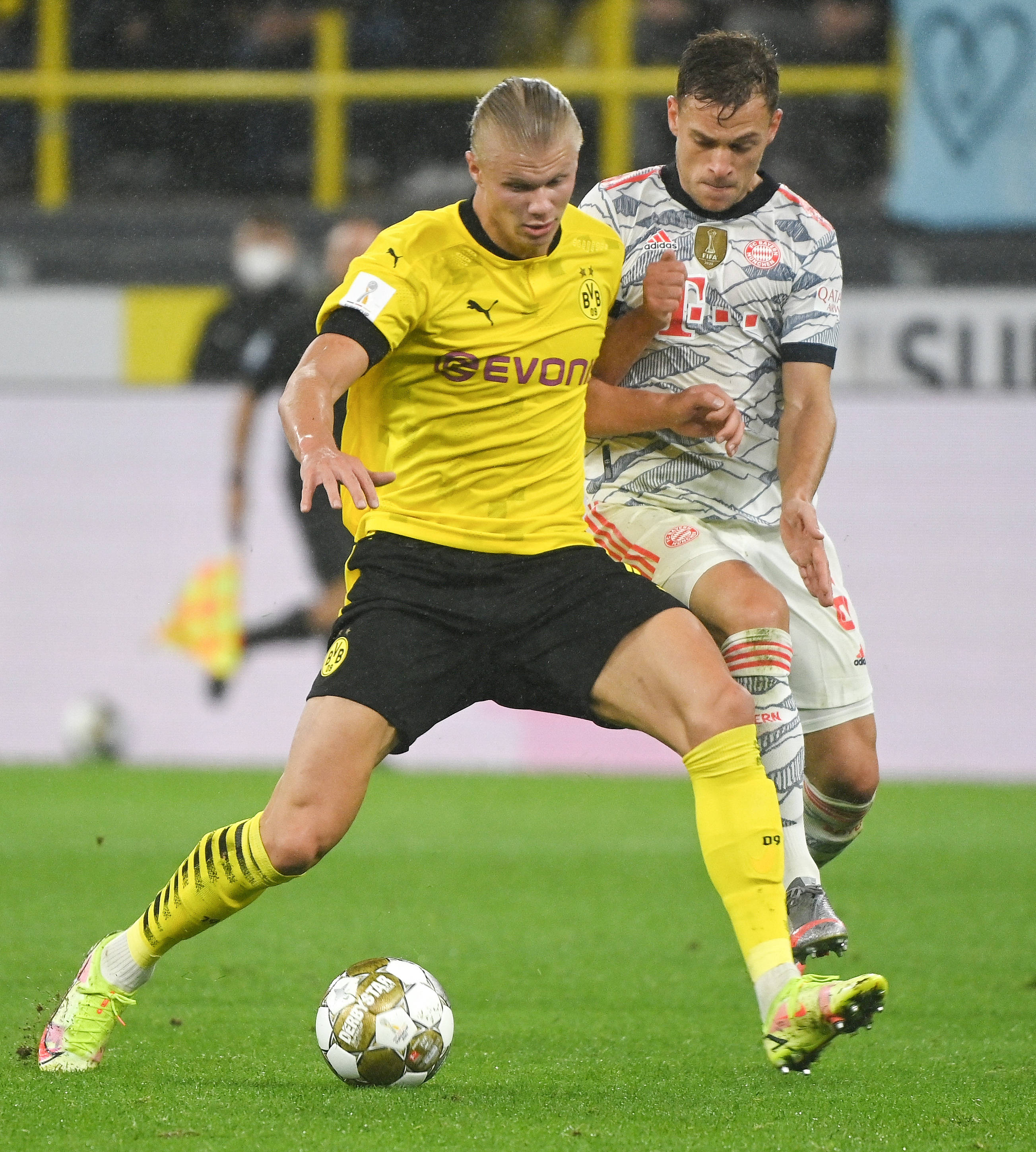 德媒：凯恩决定不激活明夏解约条款，且愿意续约至2028年（德媒：凯恩不启动明夏解约条款，愿将合同续至2028年）