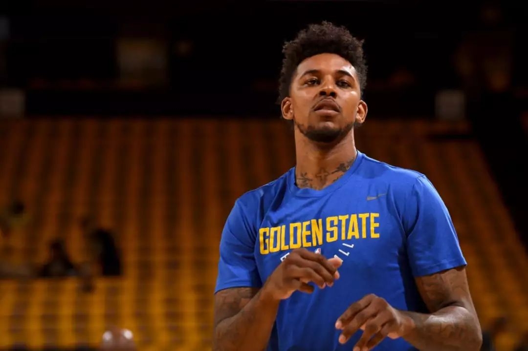 恭喜！韩国国脚宋旻揆&电竞主持人郭珉瑄。💍💚宋旻...（喜讯！韩国国脚宋旻揆与电竞主持人郭珉瑄官宣订婚💍💚）