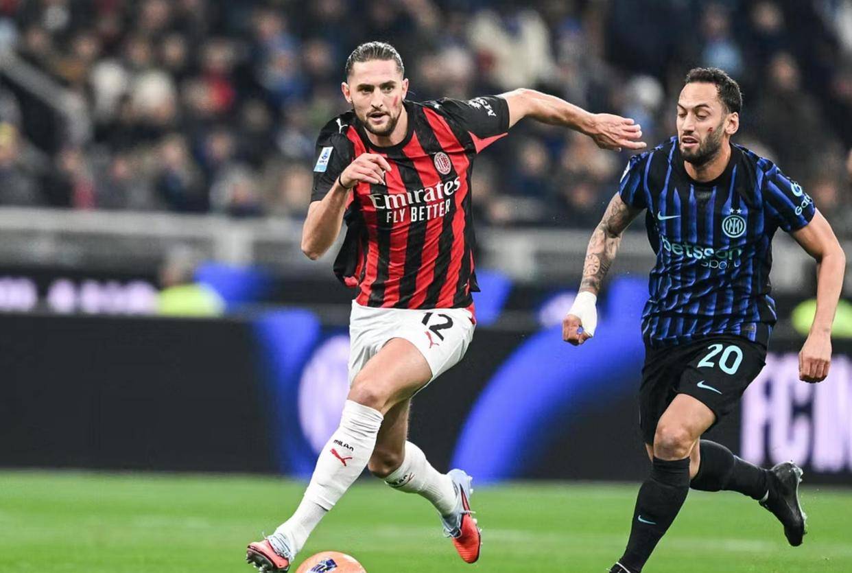 西甲：巴萨4-1大胜瓦伦西亚（西甲：巴萨4-1轻取瓦伦西亚）