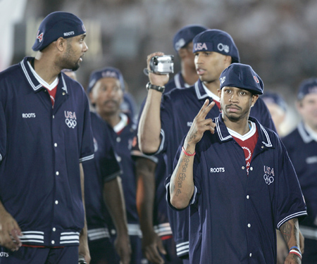 “混合脸谱”挑战来袭🔥是什么照片让小图拉姆笑出屏...（混合脸谱挑战上线：哪张照片让小图拉姆笑翻屏幕？）